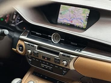 song l: Lexus ES: 2016 г., 2.5 л, Автомат, Гибрид, Седан — 9