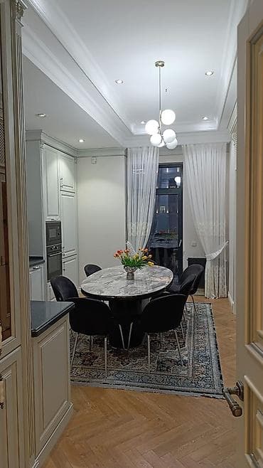 flat osh: Сдается: 4 комнатная квартира Район: Ала-Арча ТРЦ Адрес: Чынгыза — 2