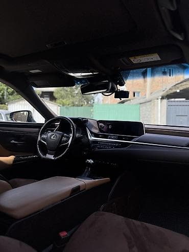 lexus 600: Lexus ES: 2019 г., 2.5 л, Автомат, Гибрид, Седан — 4