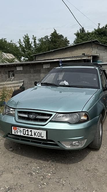Daewoo Nexia: 2008 г., 1.6 л, Механика, Бензин, Седан