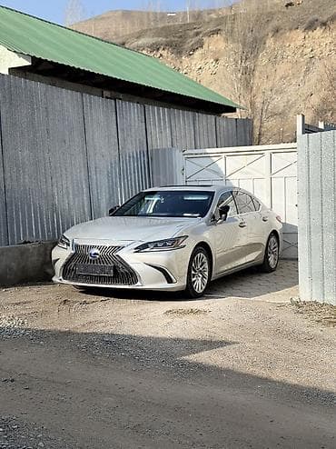 corolla e150: Lexus ES: 2019 г., 2.5 л, Вариатор, Гибрид, Седан — 4