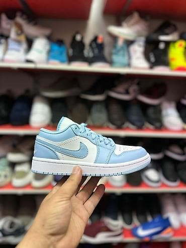 Сапоги: Кроссовки в тёмно-синем, белом и сером цветах с низким профилем — 6