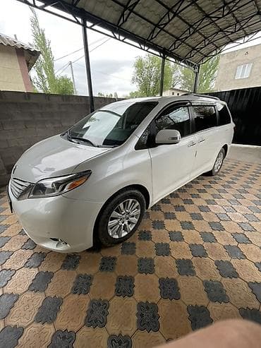 лимузин крайслер: Toyota Sienna: 2015 г., 3.5 л, Автомат, Газ, Минивэн — 3