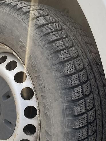Унаа: Жеңил жүк ташуучу унаа, Mercedes-Benz, Стандарт — 3