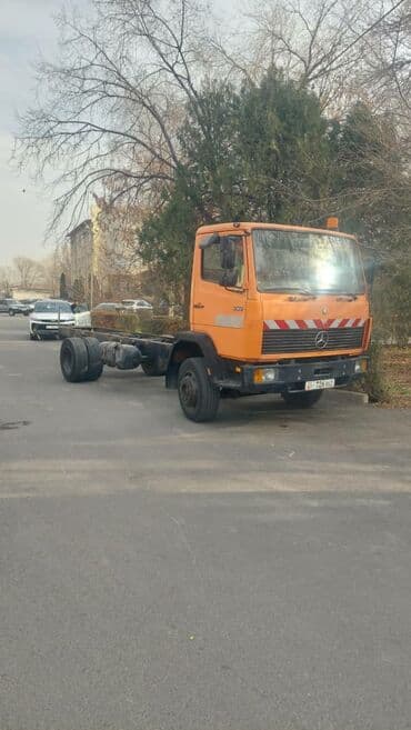 авто из грузии: Грузовик, Mercedes-Benz, Стандарт, Б/у — 3