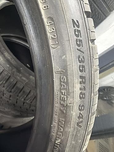 скоростя: Шины 255 / 35 / R 18, Зима, Б/у, Пара, Легковые, Корея, Kumho — 3