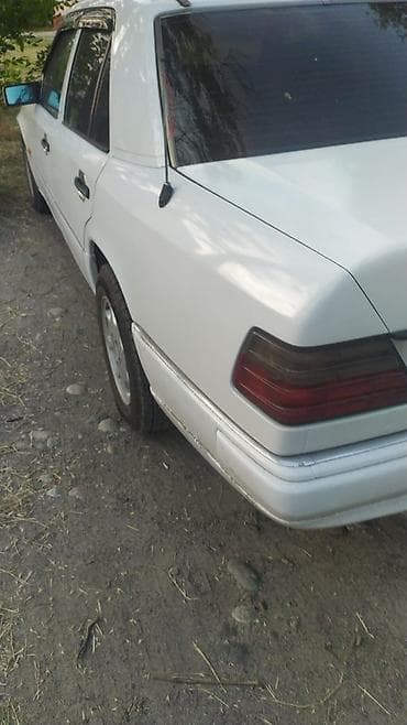 мерседес бенс 350: Mercedes-Benz W124: 1991 г., 2.3 л, Автомат, Бензин, Седан — 6