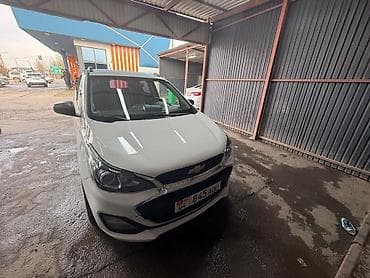 продаю спарк: Chevrolet Spark: 2018 г., Автомат, Хэтчбэк — 4