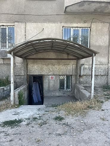 полуподвальное: Цех, 121 м² — 1