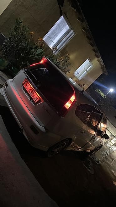 honda stream: Honda Stream: 2001 г., 1.7 л, Автомат, Бензин, Универсал — 9