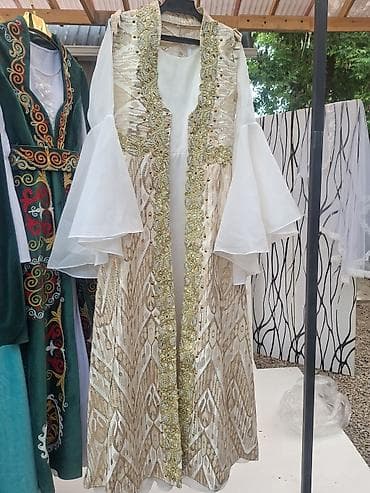 Национальный костюм, Женский