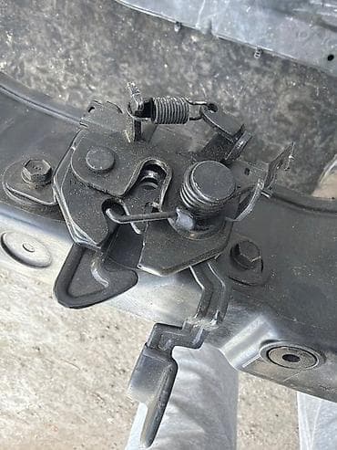 kia mo: Замок капота KIA Morning JA 2017 (б/у) — 2