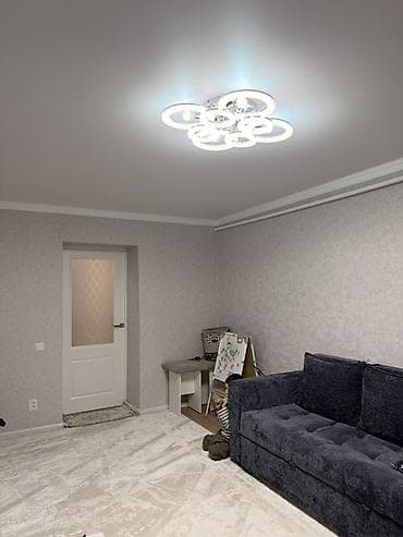 горкого: 61 м², С мебелью — 7