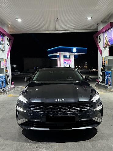 lada 14: Kia K: 2022 г., 1.6 л, Гибрид, Седан — 2