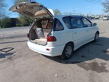 обменяю машину: Toyota Ipsum: 2000 г., 2 л, Автомат, Бензин, Минивэн — 10