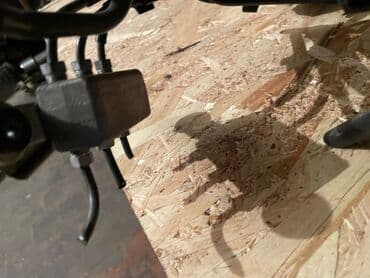 очень нужны: Тойота Приус 20 Распределитель тормозных трубок в наличии Toyota Prius — 2