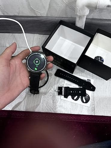 тв 65: Смарт-часы Huawei Watch (серия Porsche Design) с комплектом — 2