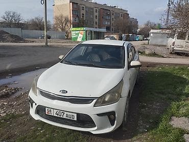 Транспорт: Kia Rio: 2017 г., 1.4 л, Автомат, Бензин, Седан — 3