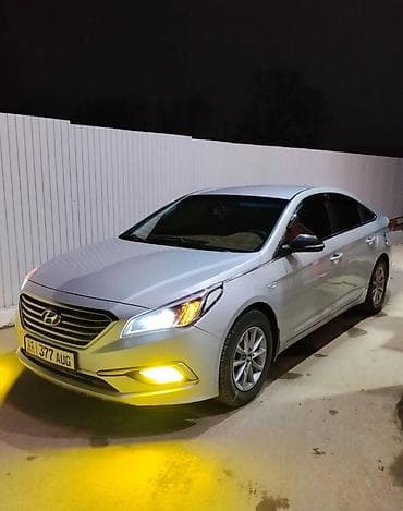 седан срочно продаю: Hyundai Sonata: 2017 г., 2 л, Автомат, Газ, Седан — 1