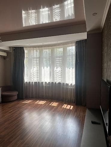 Недвижимость: Элитная 2-комнатная квартира, 100 м², евроремонт, этаж 2/9. Район — 7