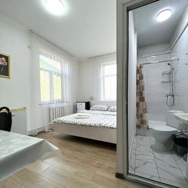 суточная квартира в жалалабаде: 1 комната, Душевая кабина, Постельное белье, Кондиционер — 1