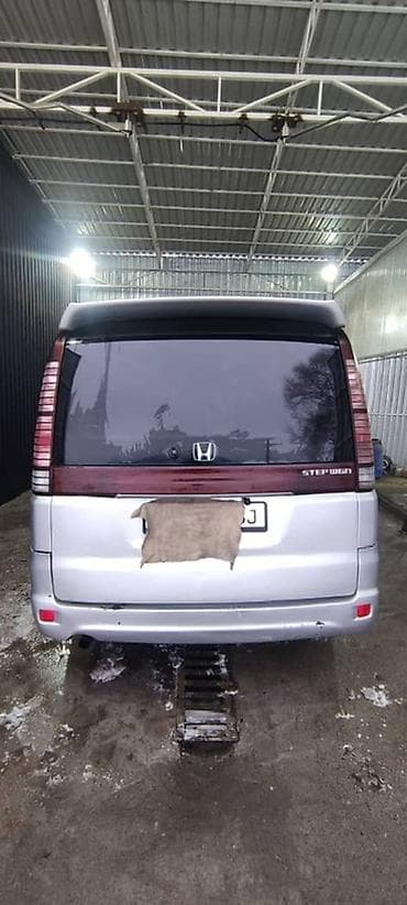 хонда степ эреф 1: Honda Stepwgn: 2004 г., Вэн/Минивэн — 5