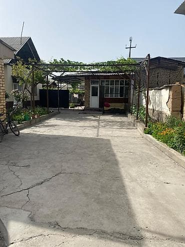 Продажа домов: Дом находится в сузаке Ватсапп ноль пятьсот пятьдесят сто семьдесят — 2