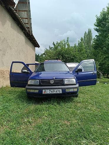 муравей электрические: Volkswagen Vento: 1993 г., Седан — 5