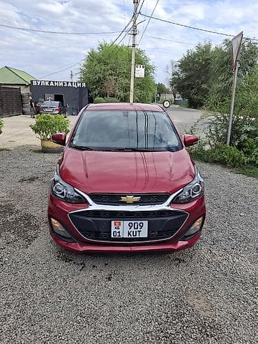 Chevrolet Spark: 2018 г., 1 л, Автомат, Бензин, Хэтчбэк — 3