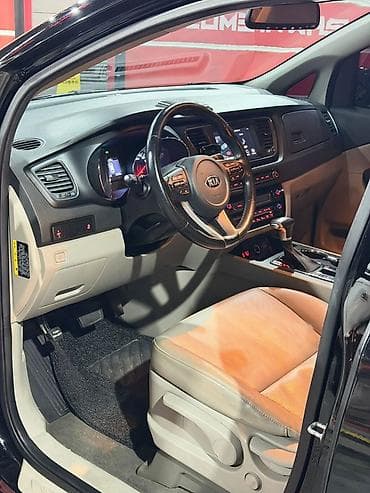 bmw е: Kia Carnival: 2019 г., Дизель, Минивэн — 6