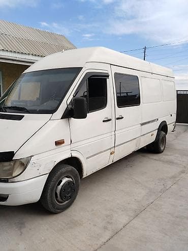 топливный бак вольво: Легкий грузовик, Mercedes-Benz, Б/у — 9