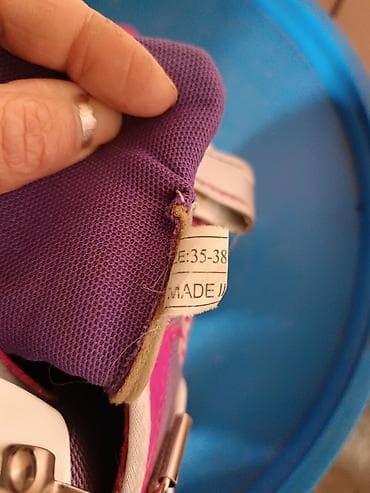 ролик: Роллики б/у размер 32 -34 регулируеться 1200, скейт 1000, вторые — 7