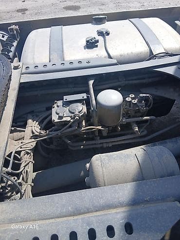 rx 6900: Тягач, Mercedes-Benz, 2009 г., Без прицепа — 7