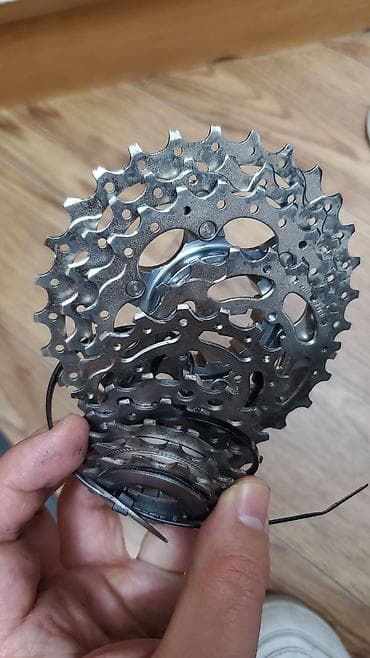 CD, DVD диски: Продаю 1)Задний переключатель SRAM Red Теперь и для привода 11 — 5