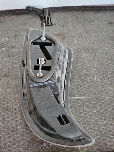 старая модель dell: Задний правый стоп-сигнал Lancia 2009 г., Б/у, Оригинал, Германия — 10