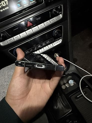 one plus buds: Samsung Galaxy S23 Ultra, Б/у, 256 ГБ, цвет - Зеленый, 2 SIM — 5