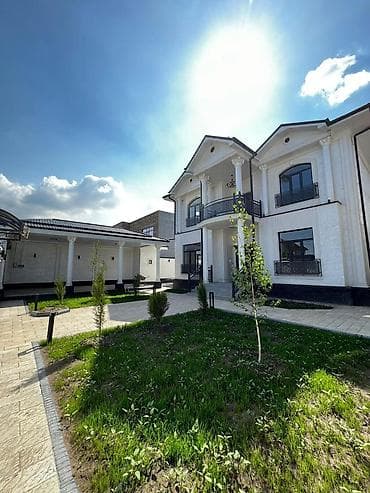 Дома: 🏠Срочно продается двухэтажный жилой дом. 🔝 Локация - Алтын Ордо ж/м — 5