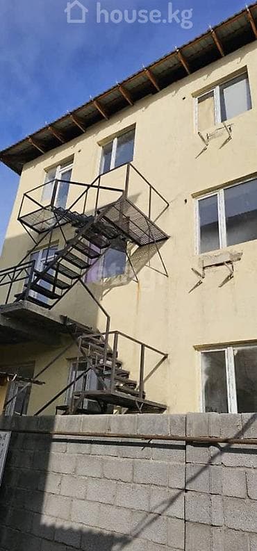 мадина базар: 435 м² — 6