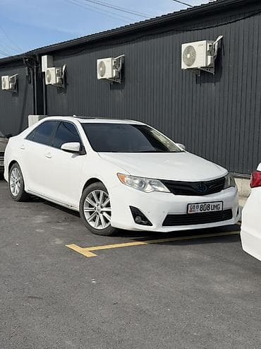 решетка секвоя: Toyota Camry: 2012 г., 2.5 л, Вариатор, Гибрид, Седан — 2