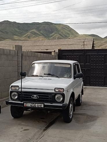 ВАЗ (ЛАДА) 4x4 Нива: 2003 г., Механика, Бензин, Внедорожник