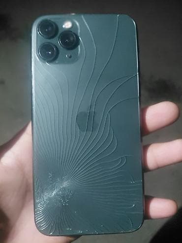 Техника и электроника: IPhone 11 Pro, Б/у, 256 ГБ, Зеленый, Зарядное устройство, 100 % — 2