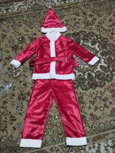 Продаю или сдаю на прокат за 300с за 3 дня . Размер 34. на 4-5л