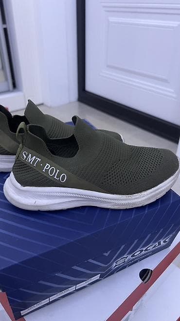 кроссовки лето: Мужские кроссовки, 37, Б/у, цвет - Зеленый — 1