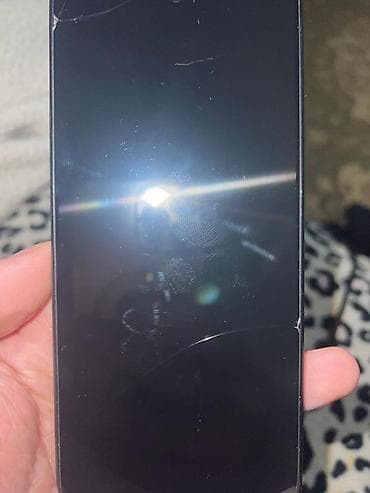 mate 20: Tecno Spark 20, 256 ГБ, цвет - Черный — 5