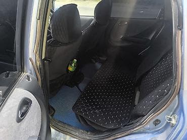 Продажа авто: Honda Fit: 2003 г., 1.3 л, Вариатор, Бензин, Хэтчбэк — 10