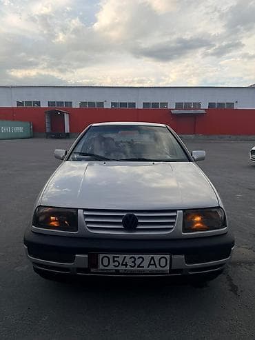 vento капот: Volkswagen Vento: 1997 г., 1.8 л, Механика, Бензин, Седан — 1