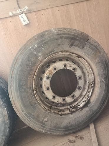 болта: Колеса в сборе 385 / 65 / R 22,5, Всесезонная, Б/у, 1 шт, Грузовики/Автобусы, Железные — 3