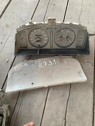 торпеда мерседес 210: Щиток приборов Toyota — 1