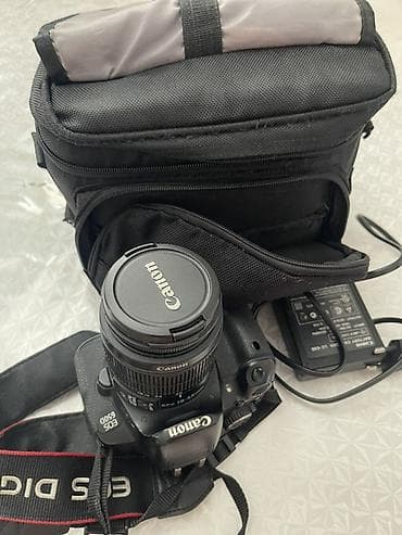 Зеркальная камера Canon EOS 650D с кит-объективом Canon EF-S 18-55mm