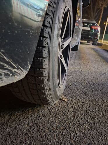 паджеро 2: Toyota Camry: 2005 г., Автомат, Газ, Седан — 5